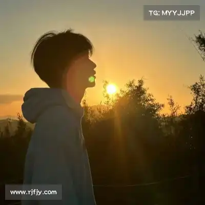 孔铃媚